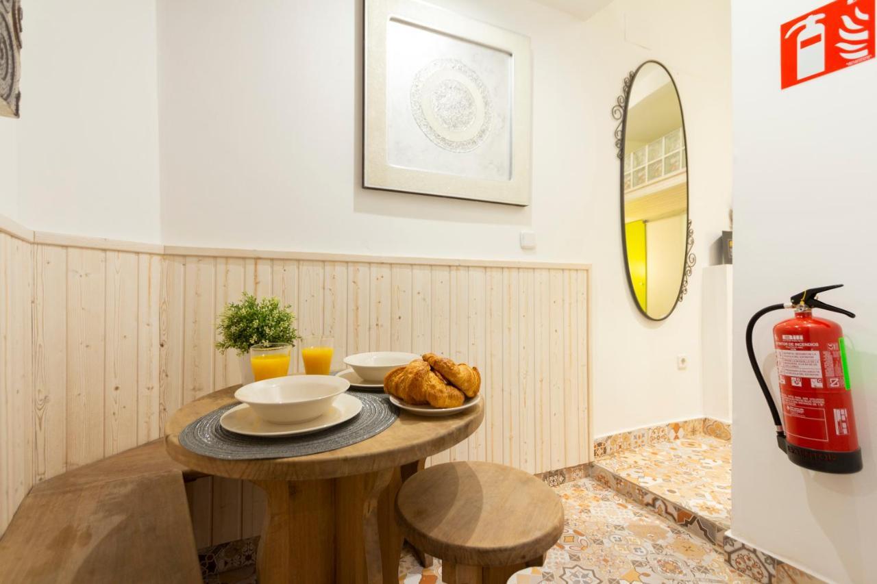Almaden Apartamento Madrid Esterno foto